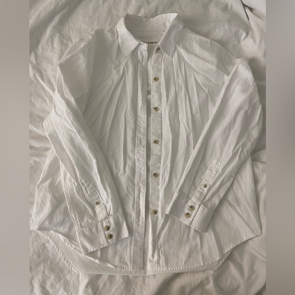 Aritzia denim forum button-up shirt - size S - Picture 2 of 6